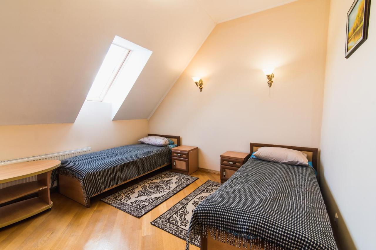 Koncha-Zaspa Spa Hotel Svaljava Eksteriør bilde